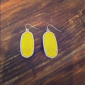Authentic Kendra Scott Elle Earrings!